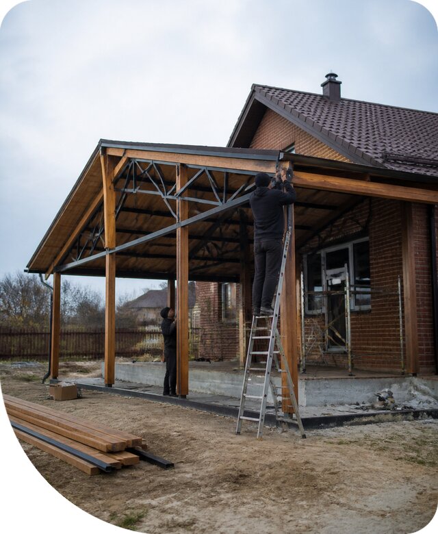 Пристройка навеса к дому и участку в Осинниках под ключ